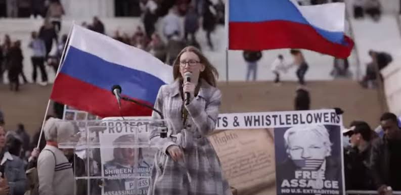 Libertarians or Kremlintarians? Angela McArdle, Chair of the Libertarian Party at the time, at a 2023 pro-war rally that she organized together with vatniks and tankies to help the Russian invasion of Ukraine