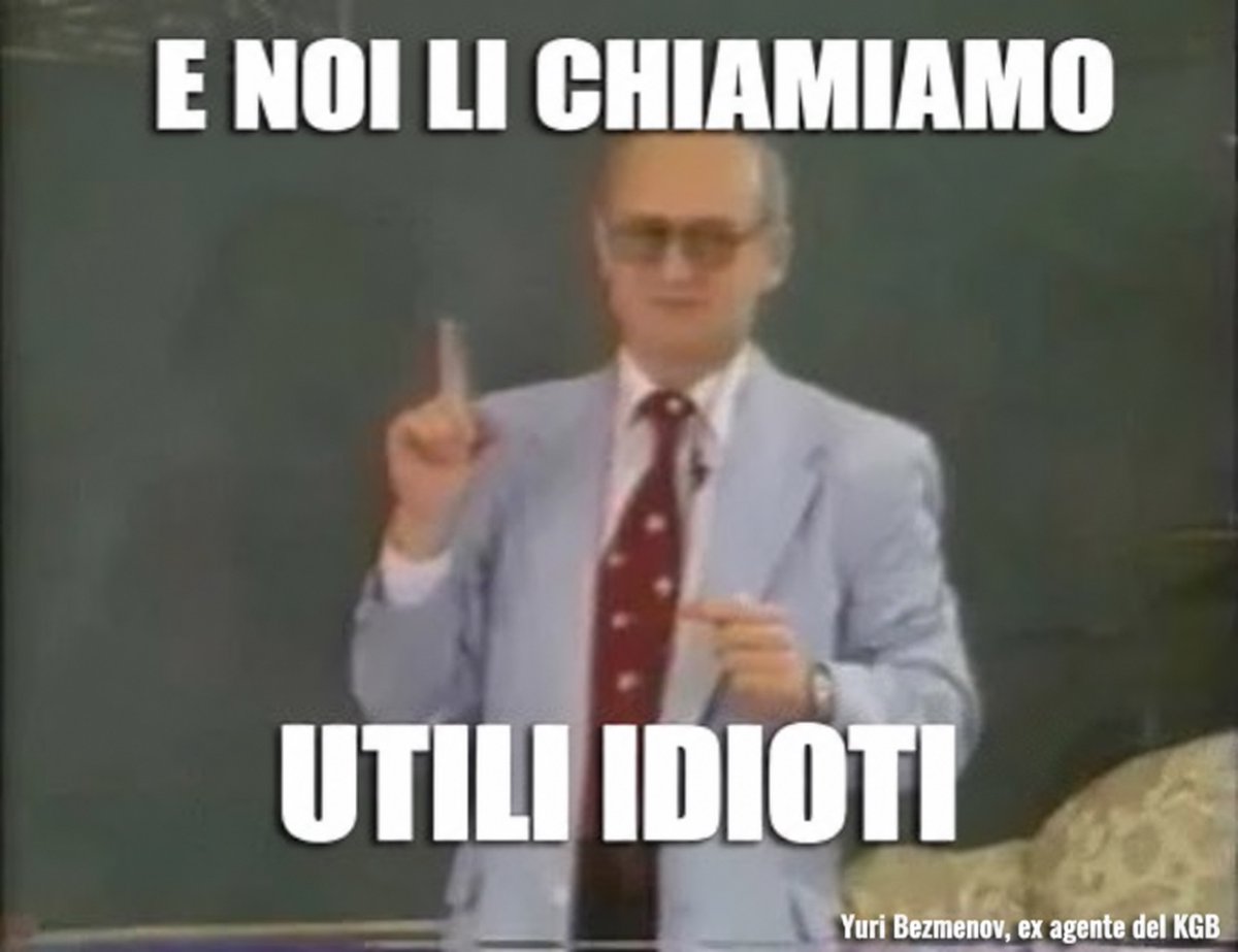 E noi li chiamiamo: utili idioti Yuri Bezmenov, ex agente del KGB